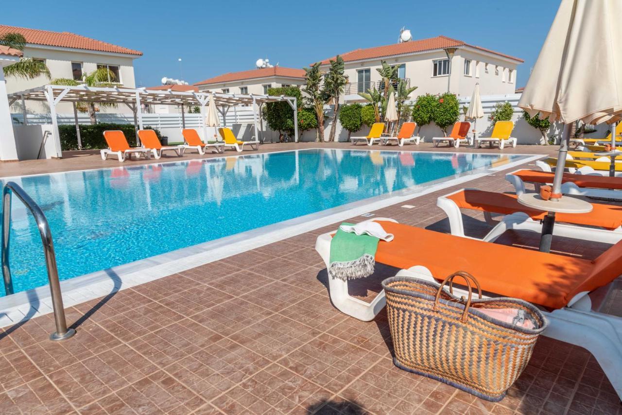 Mythical Sands Resort & Spa, Evilion Apartment Paralimni Exterior photo